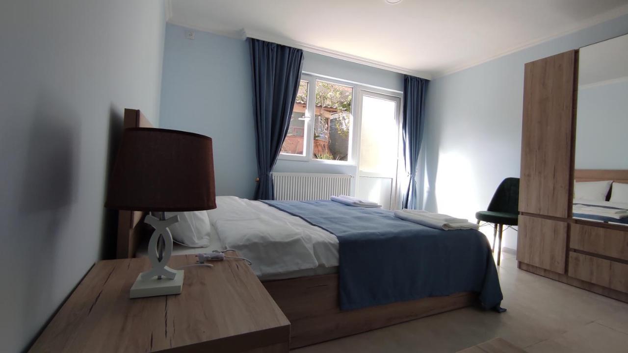 Agora Apartment Tbilisi Luaran gambar