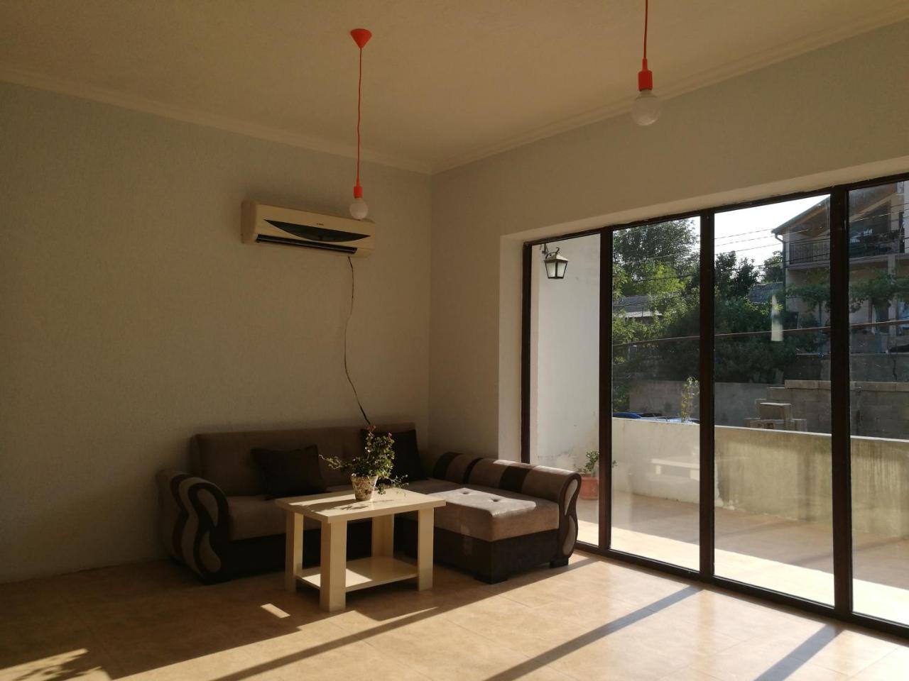 Agora Apartment Tbilisi Luaran gambar
