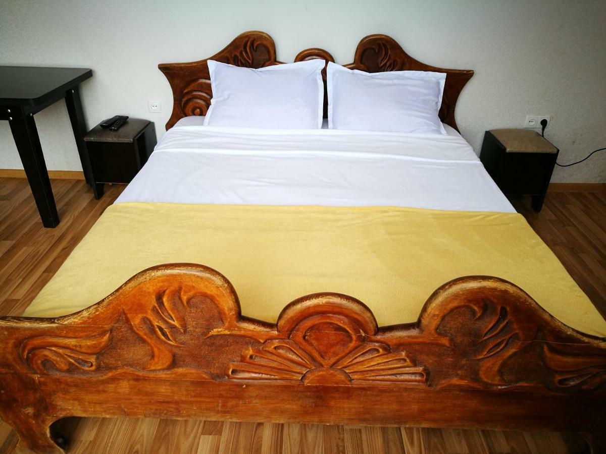 Agora Apartment Tbilisi Luaran gambar